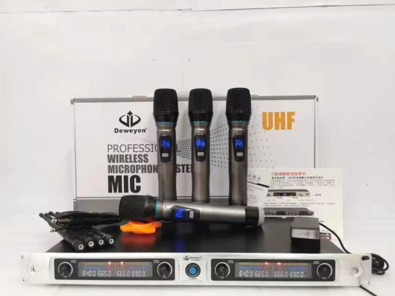 一拖四無線話筒...